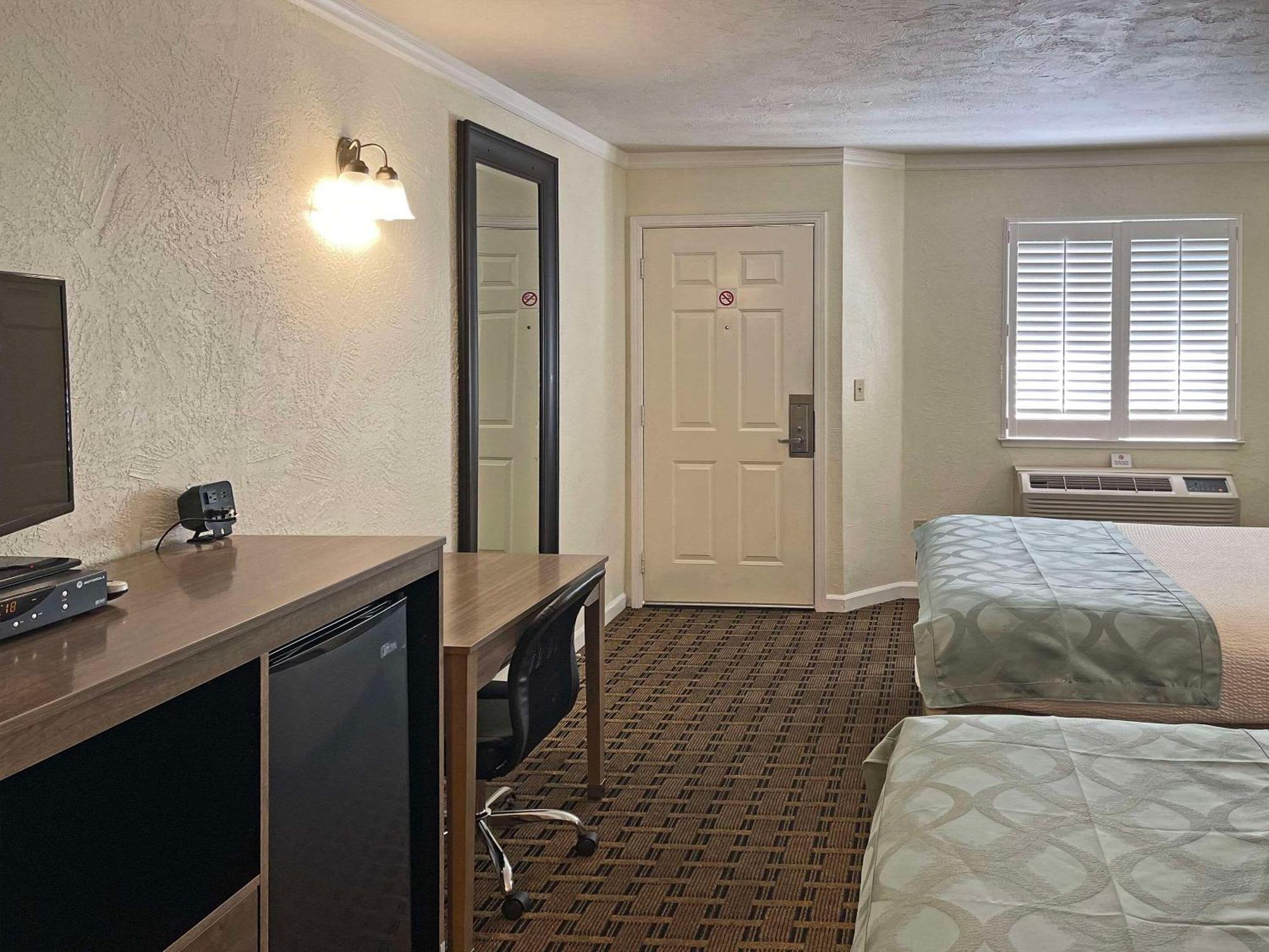 The Inn At Baechtel Creek Willits Exterior photo