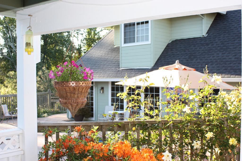 The Inn At Baechtel Creek Willits Exterior photo